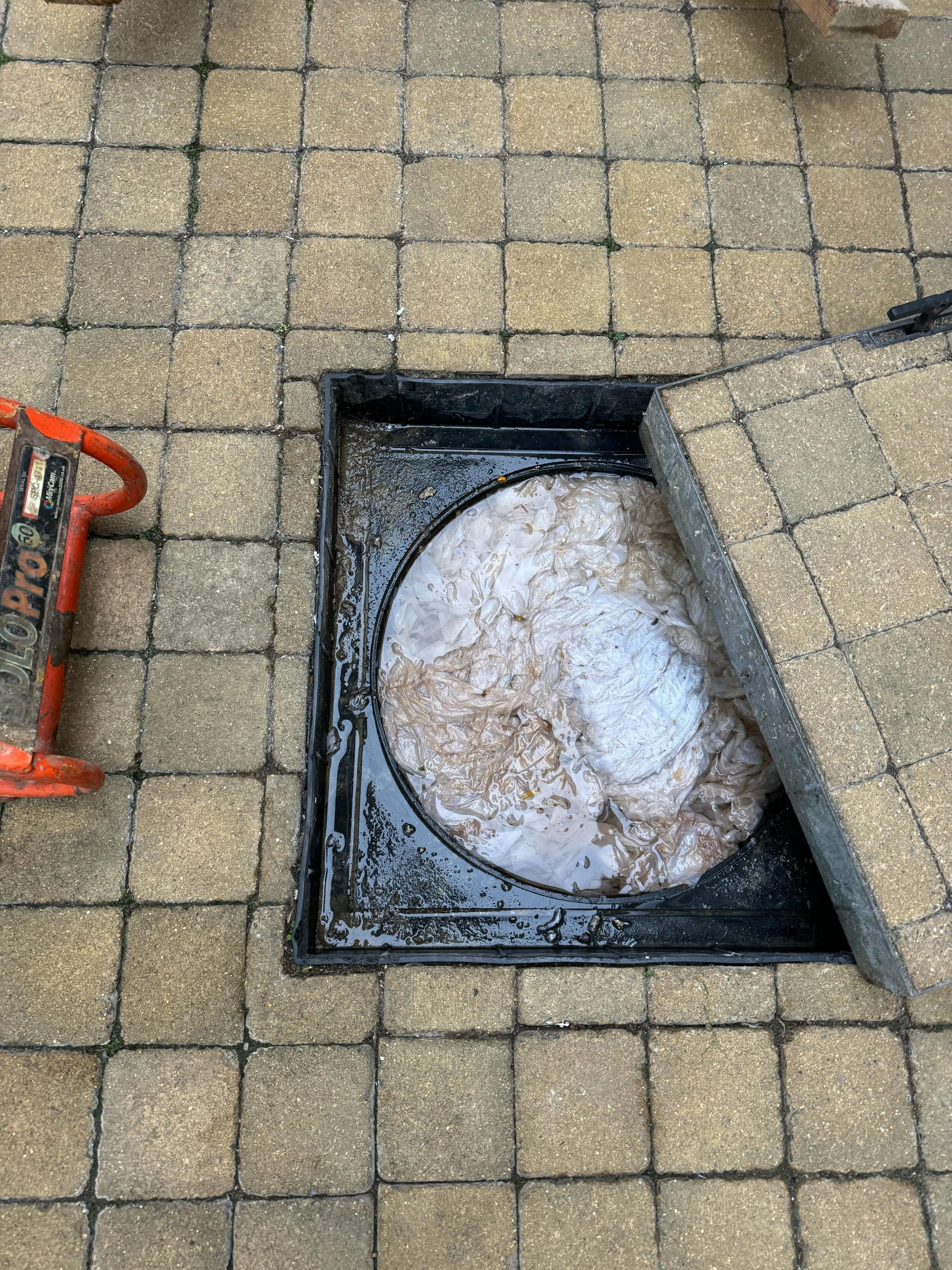 Internal and external drain blockage clearing on the Isle of Wight